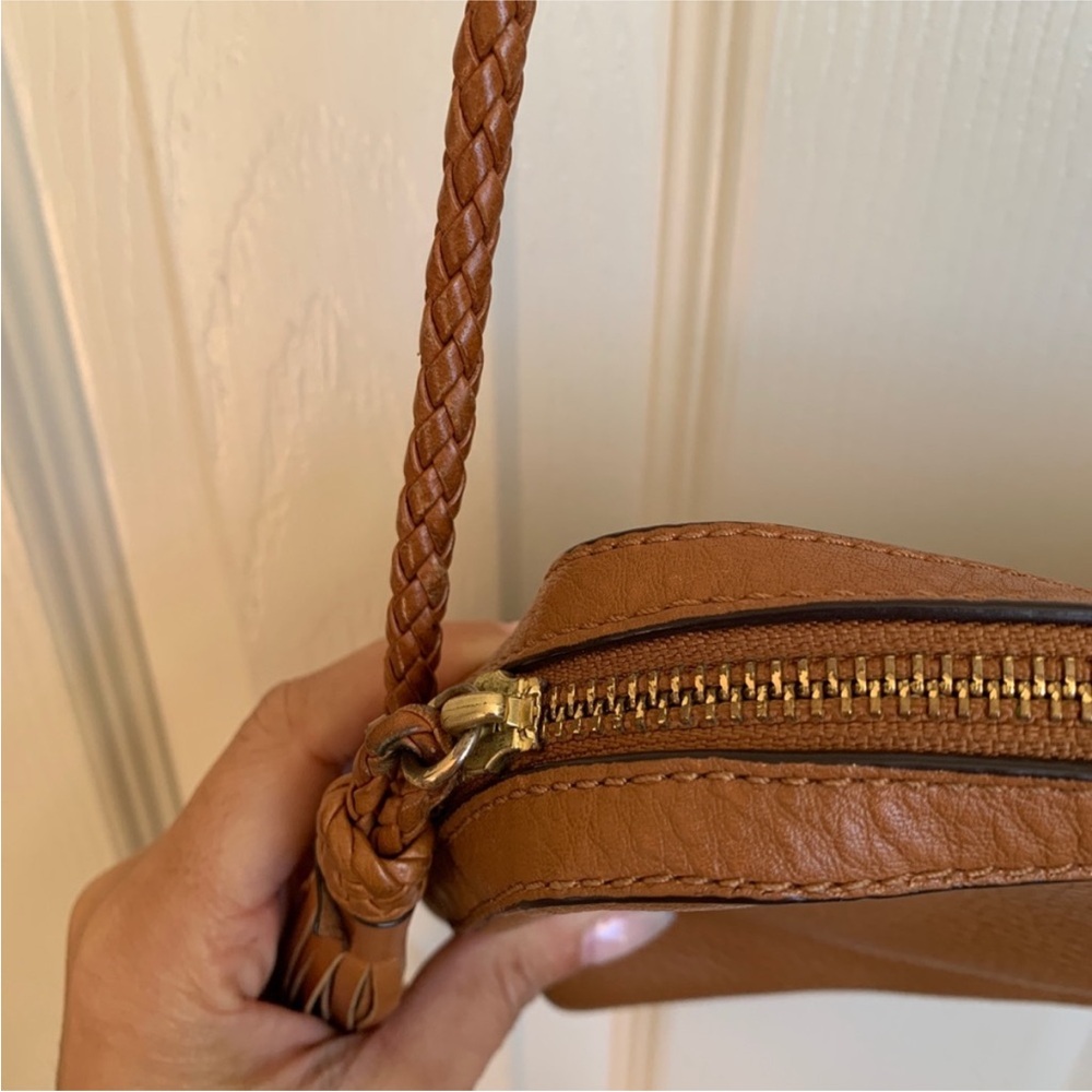 Tory Burch Brown Leather Shoulder Bag with decorative tassel & braided strap - Picture 4 of 10